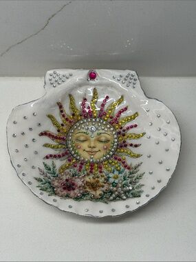 Sun Face Decorative Dish with Beautiful Rhinestone Embellishments